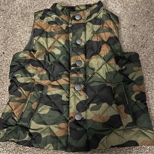 Baby GAP Camouflage Vest SIZE: 6-12months